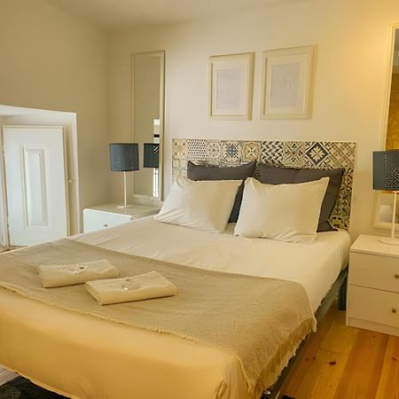 Historical Bica - 3 Bedroom Apartment ลิสบอน ภายนอก รูปภาพ