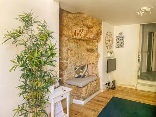 Historical Bica - 3 Bedroom Apartment ลิสบอน ภายนอก รูปภาพ