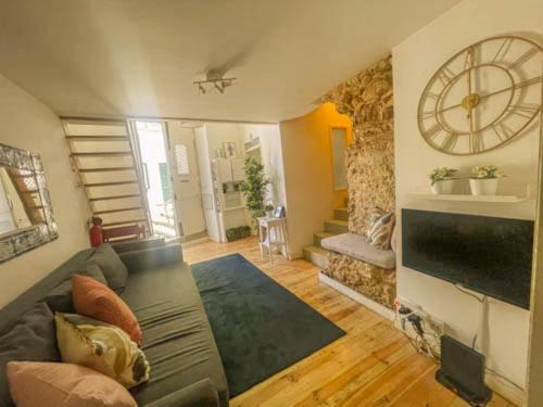 Historical Bica - 3 Bedroom Apartment ลิสบอน ภายนอก รูปภาพ
